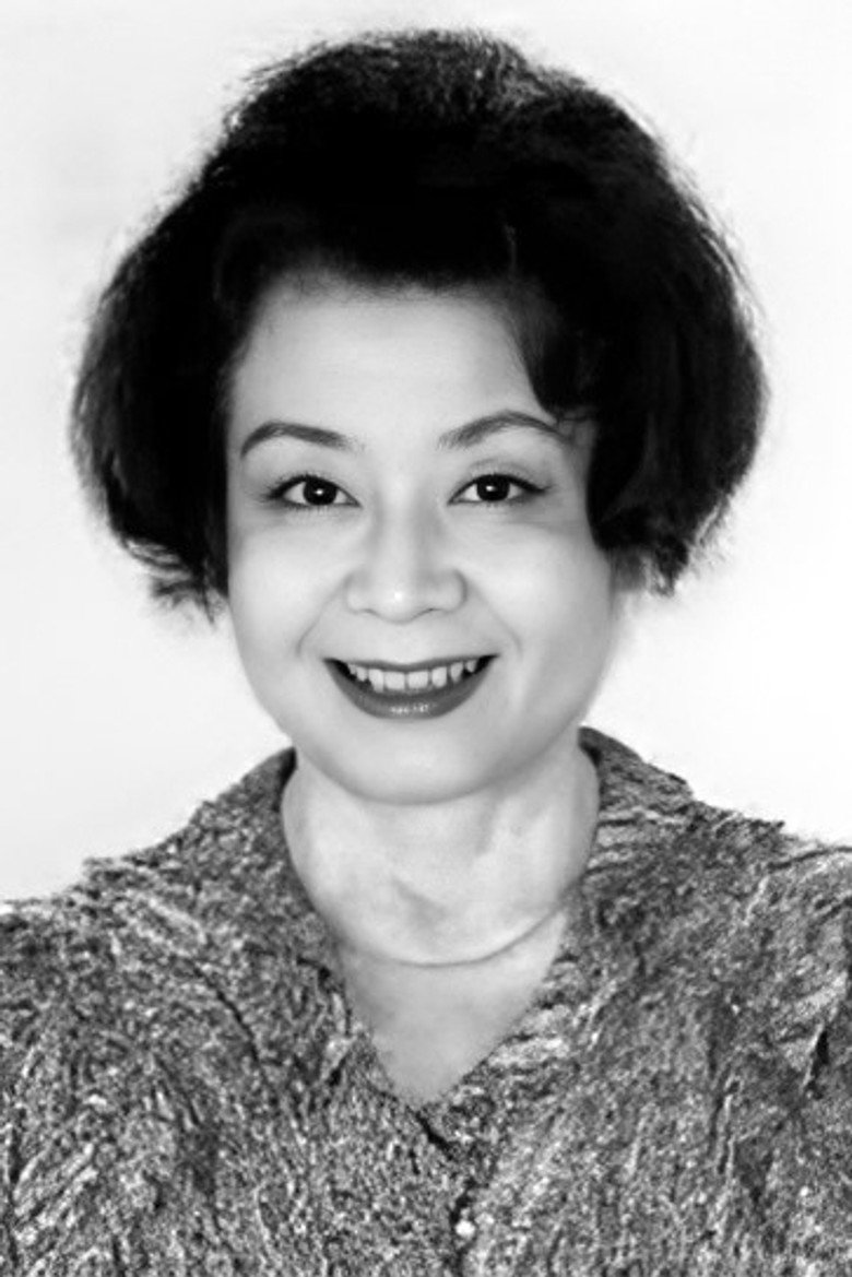 绘泽萠子照片
