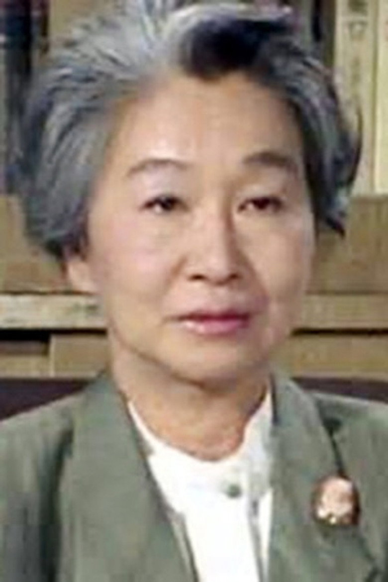 初井言荣照片