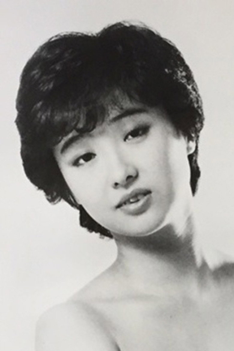 井上麻衣照片