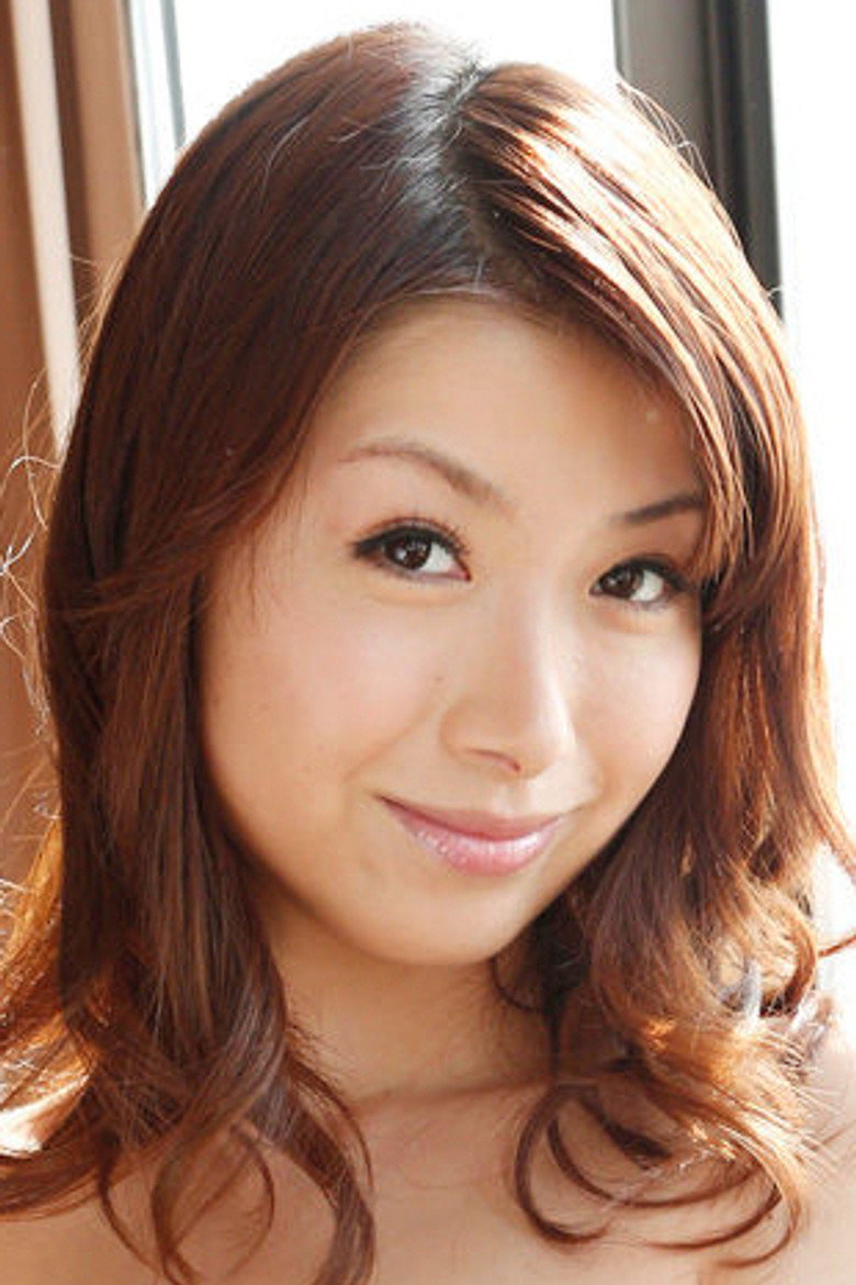加藤椿照片