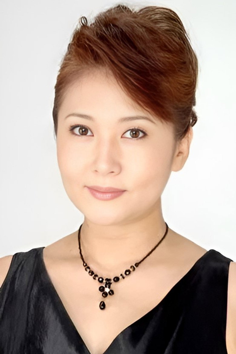 东照美照片